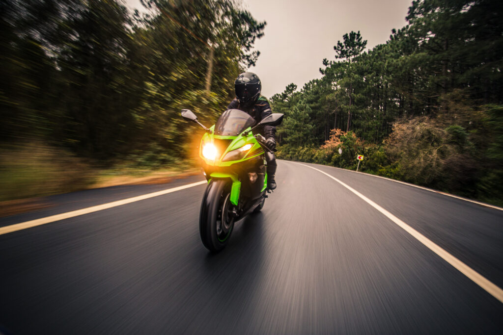 moto esportiva